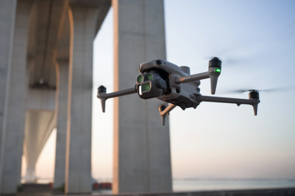 DJI MATRICE 4E — detalhes do produto